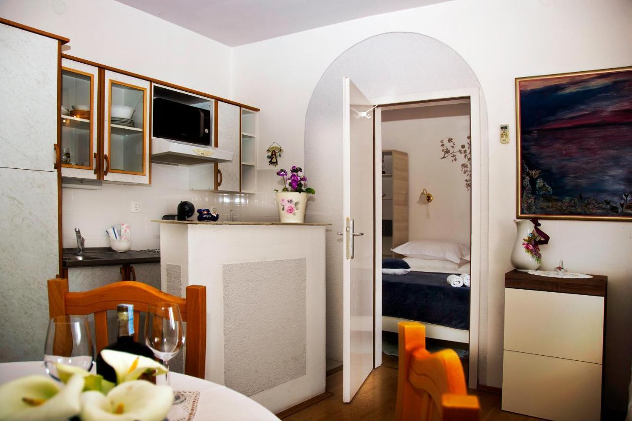 Apartmani Gloria Brodarica  Exterior foto