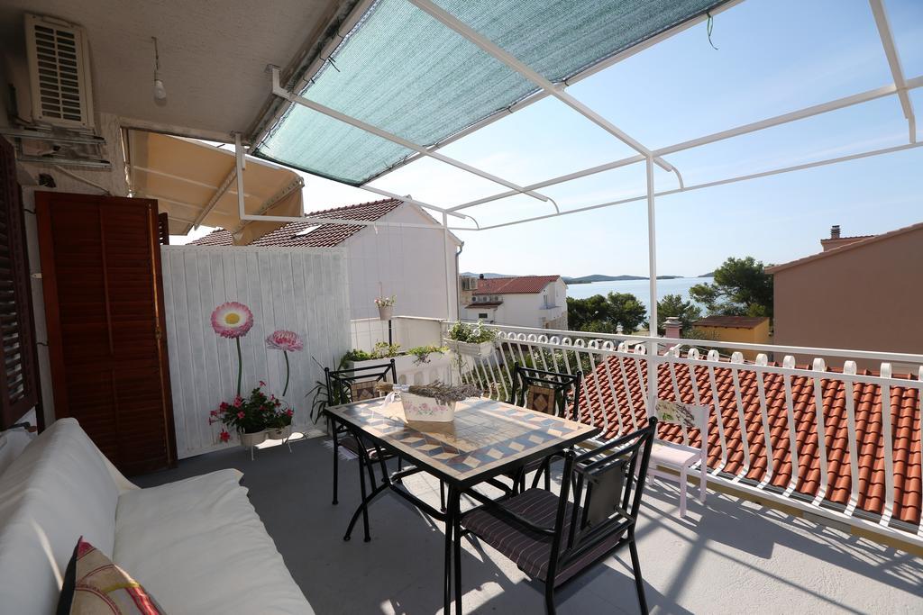 Apartmani Gloria Brodarica  Exterior foto