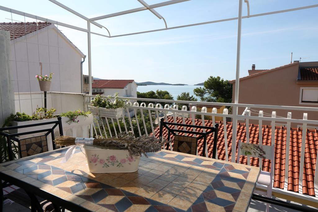 Apartmani Gloria Brodarica  Exterior foto