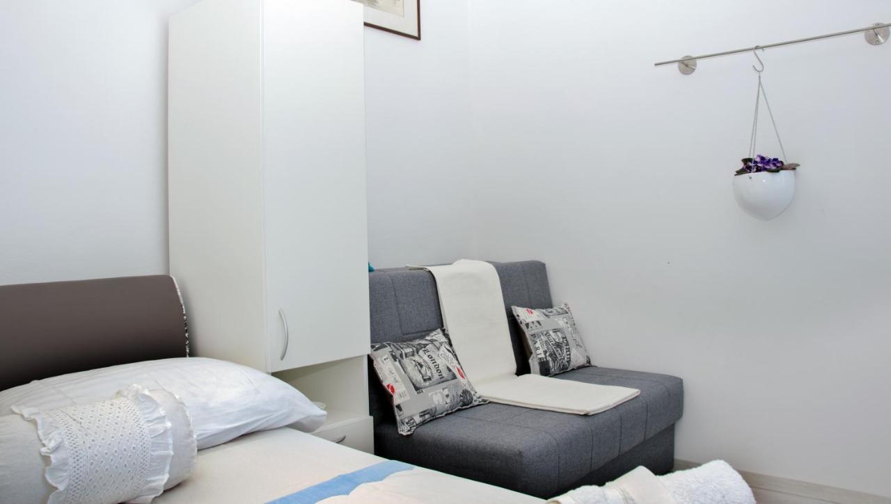 Apartmani Gloria Brodarica  Exterior foto