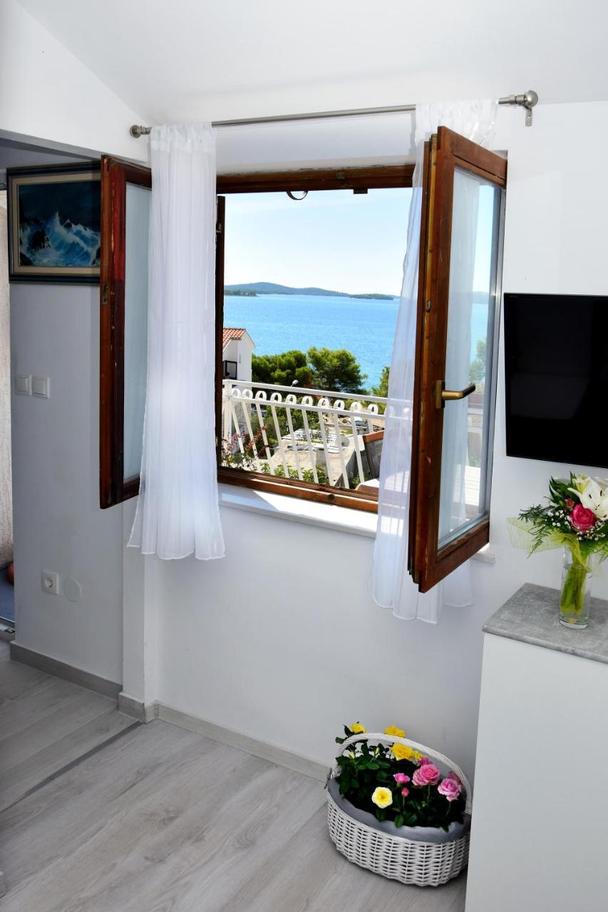 Apartmani Gloria Brodarica  Exterior foto